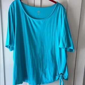 Belle by Kim Gravel Turquoise Short Sleeve Tee